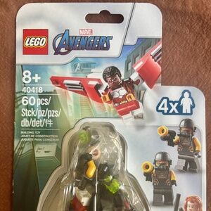 LEGO MARVEL AVENGERS "Falcon & Black Widow blister pack" 40418 UNOPENED